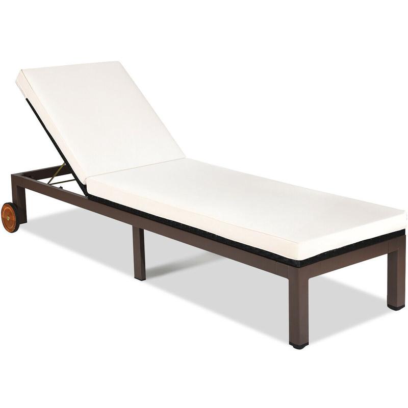 Patio Chaise Lounge, Outdoor Rattan Recliner Chair, Beige - Beige